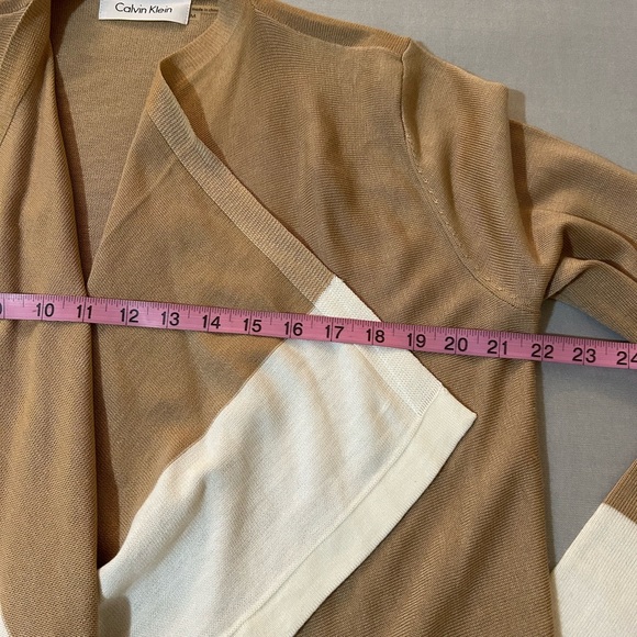 Calvin Klein Cardigan Size M Brown Beige Asymmetrical - Picture 7 of 8